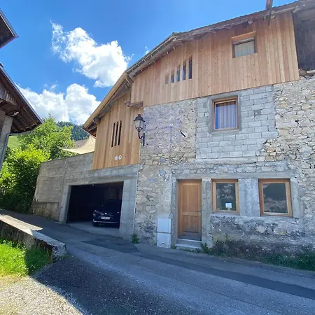 Grange Renovee, 6 Minutes Du D'annecy Vue Sur Le Mont-blanc بيت للعطل